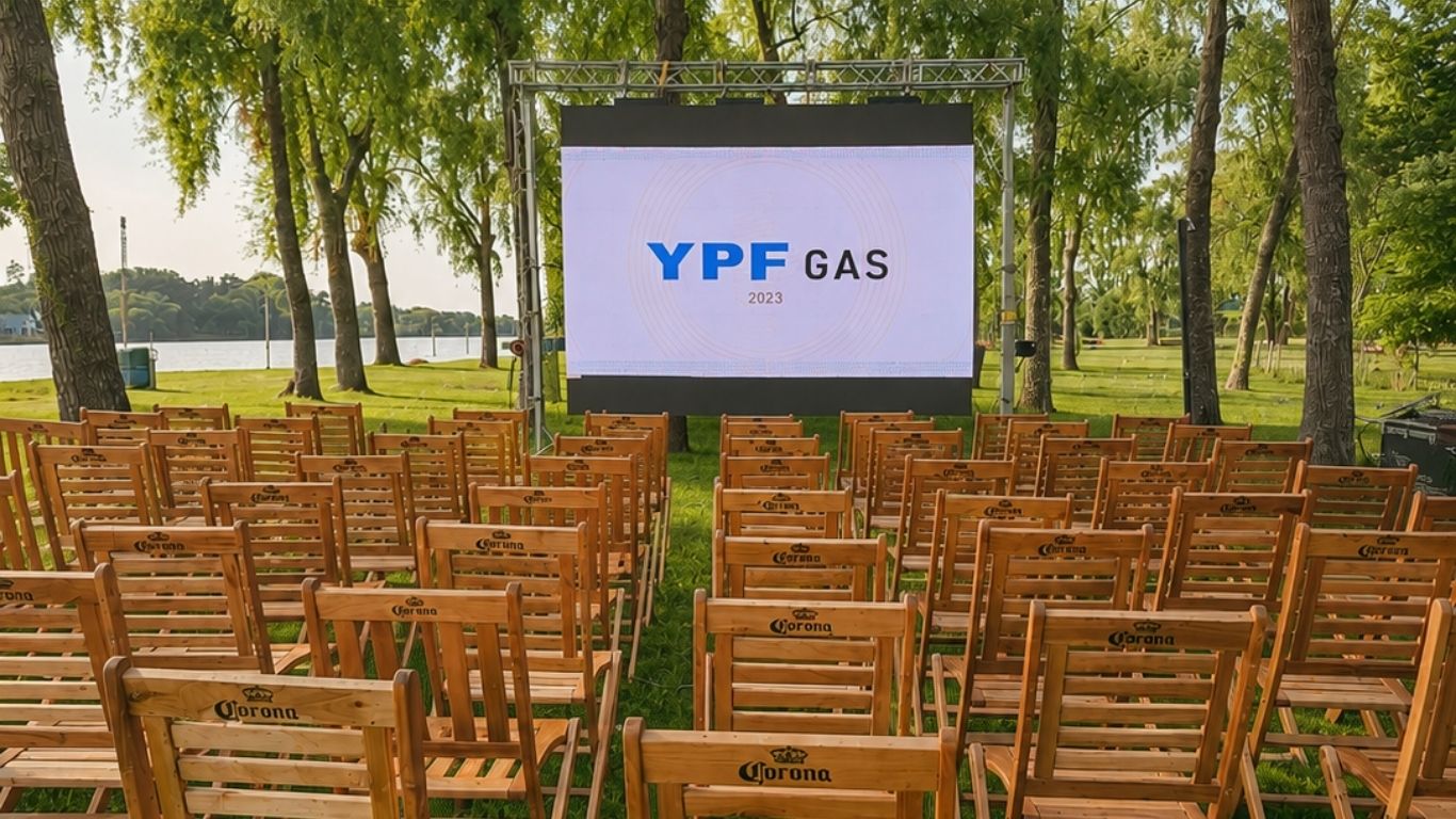 Pantalla LED para audiencias abiertas